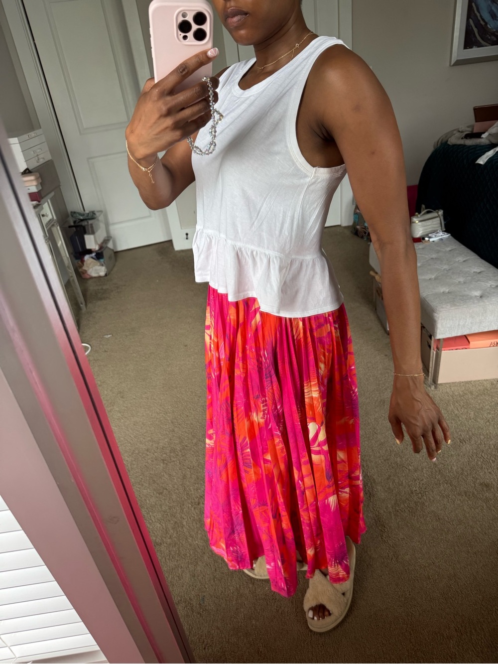 White Ruffle-Hem Tank Top - Picture 3 of 5
